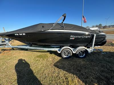 BOATZON | MasterCraft 245 Mastercraft 2011