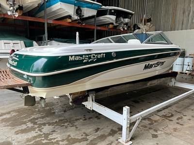 BOATZON | MasterCraft Maristar 210 2000