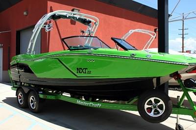 BOATZON | MasterCraft NXT 22 2016