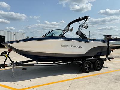 BOATZON | MasterCraft NXT21 2023