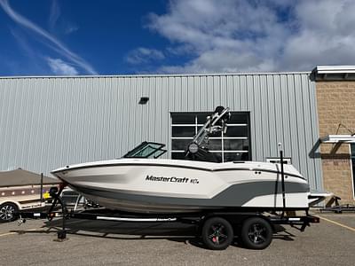 BOATZON | MasterCraft NXT21 2024