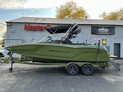 BOATZON | MasterCraft NXT22 2024