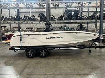 BOATZON | MasterCraft NXT22 2025 BOATZON | MasterCraft NXT22 2025