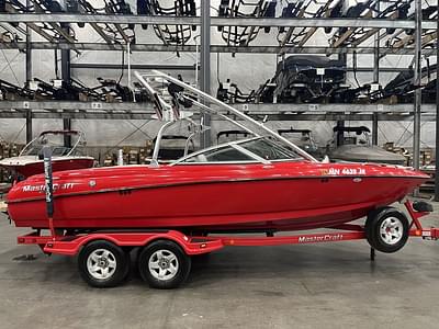 BOATZON | MasterCraft X10 2005