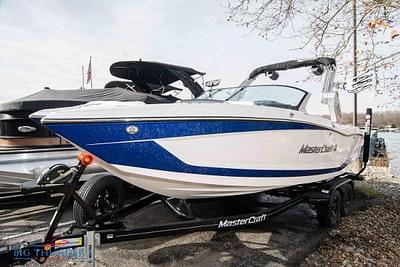 BOATZON | MasterCraft X22 2024