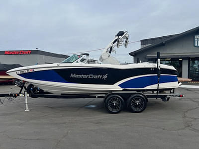 BOATZON | MasterCraft X23 2017