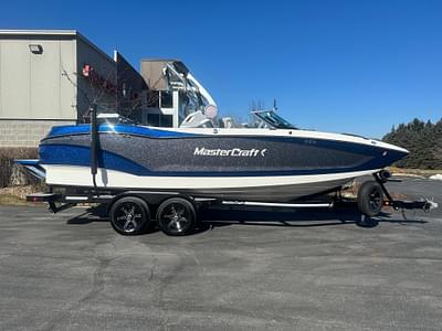 BOATZON | MasterCraft X24 2020