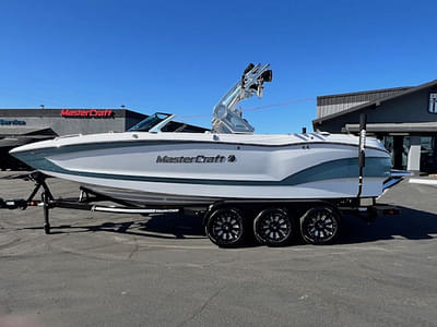 BOATZON | MasterCraft X24 2024