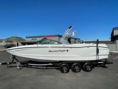 BOATZON | MasterCraft X26 2023