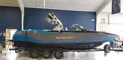 BOATZON | Mastercraft X26 Saltwater series