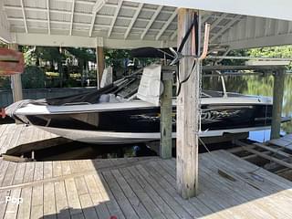 BOATZON | Mastercraft X30