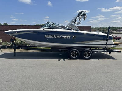 BOATZON | MasterCraft X55 2015