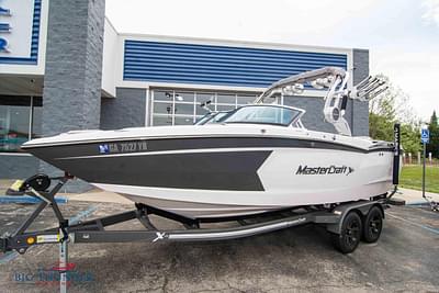 BOATZON | MasterCraft Xstar 2021