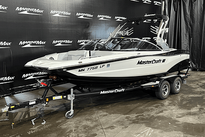 BOATZON | Mastercraft XT20 2017