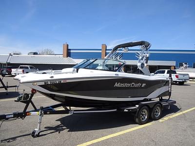 BOATZON | MasterCraft XT20 2020