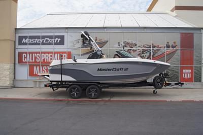 BOATZON | MasterCraft XT20 2023