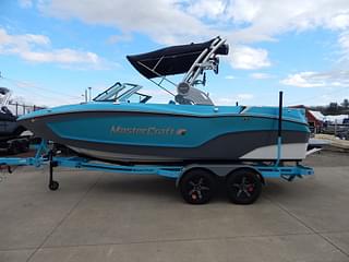 BOATZON | MasterCraft XT20 2024