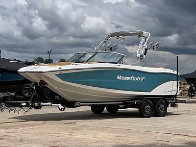 BOATZON | MasterCraft XT22 2019