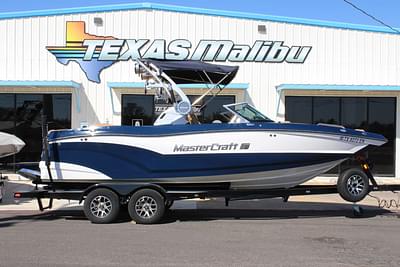 BOATZON | MasterCraft XT22 2019