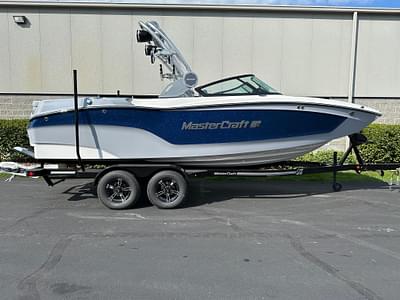 BOATZON | MasterCraft XT22 2024