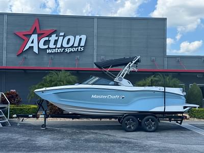 BOATZON | MasterCraft XT22 2025