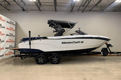 BOATZON | Mastercraft XT22 T 2023