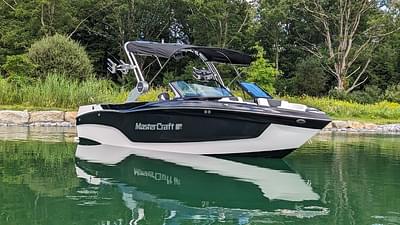 BOATZON | MasterCraft XT22 T 2024