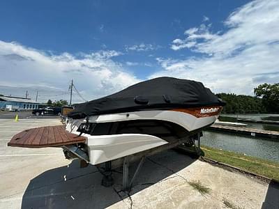 BOATZON | MasterCraft XT23 2018