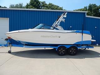 BOATZON | MasterCraft XT23 2023