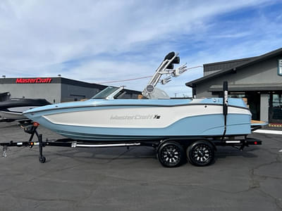 BOATZON | MasterCraft XT23 2024