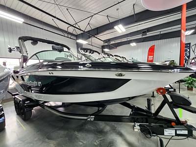 BOATZON | MasterCraft XT23 2024