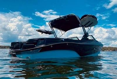 BOATZON | MasterCraft XT24 2022