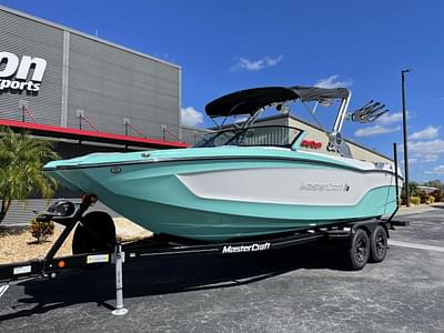 BOATZON | MasterCraft XT24 2023