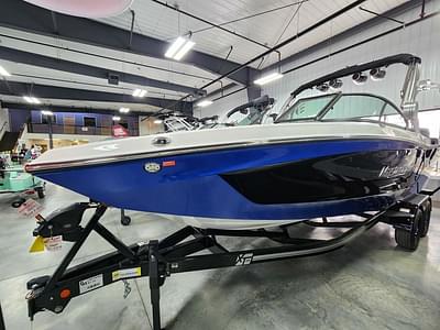 BOATZON | MasterCraft XT24 2024