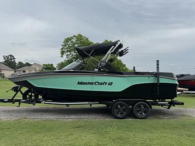 BOATZON | MasterCraft XT24 2024