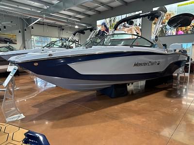 BOATZON | MasterCraft XT24 2024