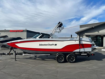 BOATZON | MasterCraft XT24 2024