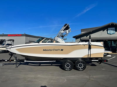 BOATZON | MasterCraft XT24 2024