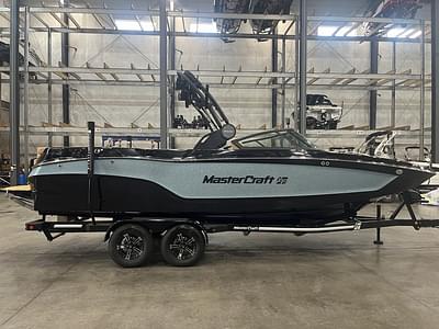 BOATZON | MasterCraft XT24 2025