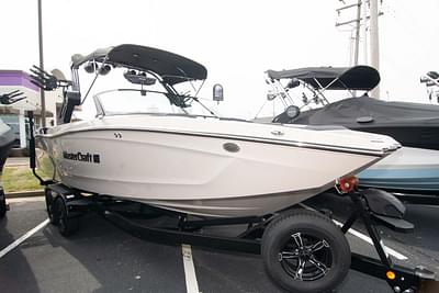 BOATZON | MasterCraft XT24 2025