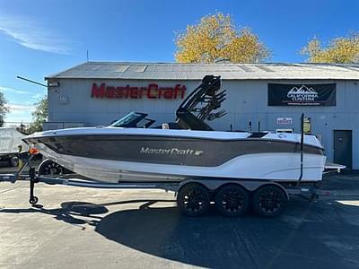 BOATZON | MasterCraft XT25 2024