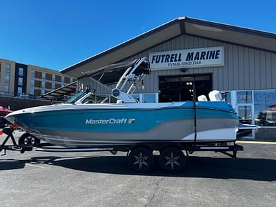 BOATZON | MasterCraft XT25 2024