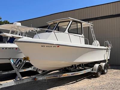 BOATZON | May-Craft 2300 Pilot House 2016 BOATZON | May-Craft 2300 Pilot House 2016