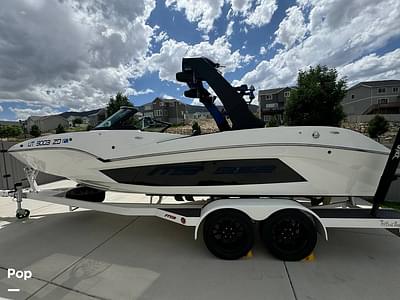 BOATZON | MB Sports B52 ALPHA