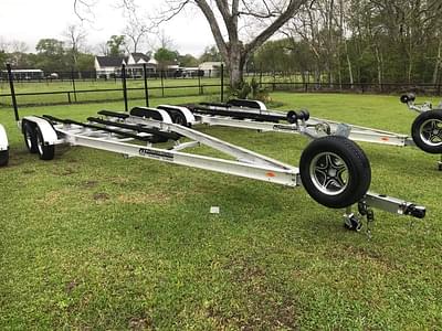 BOATZON | McClain Trailers 2400PUREBAY 2023