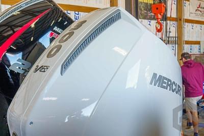 BOATZON | Mercury Marine® FourStroke 300 hp 2024