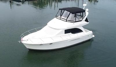 BOATZON | Meridian 381 Sedan 2004