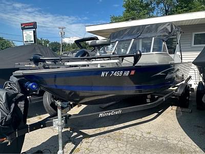 BOATZON | MirroCraft 1687 Troller EXP 2019