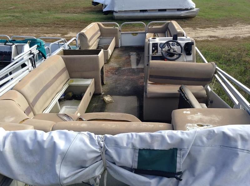 Used 1997 Monark Sun Spa 240 for sale in mecosta, Michigan - Boatzon.com