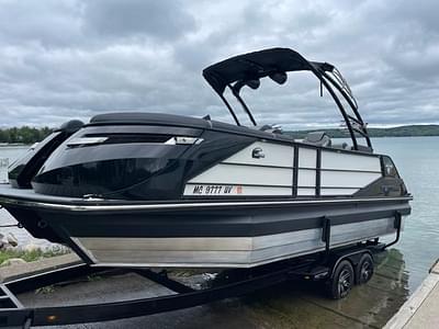 BOATZON | Montara 25 Surf Boss 20 CW 2022